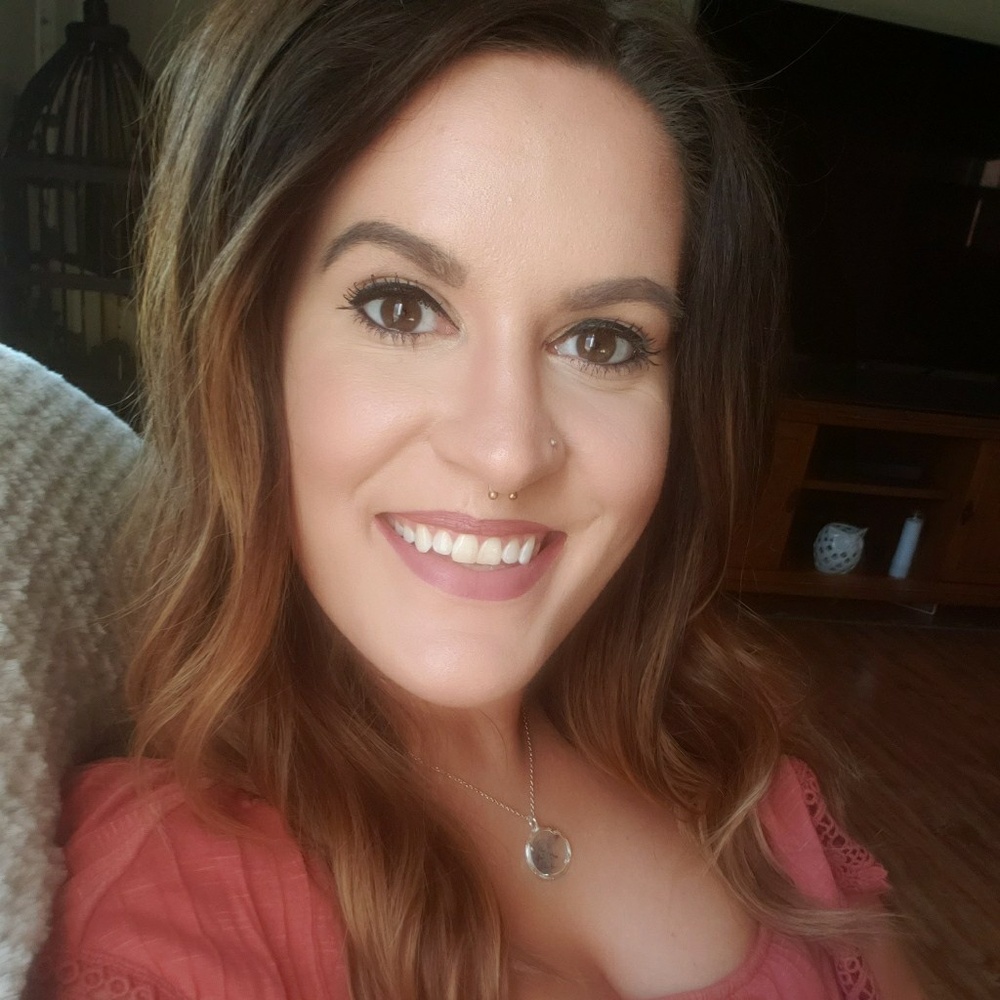 Meet your Posher, Rachel